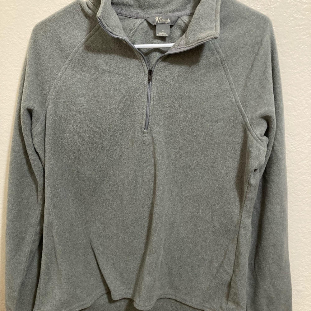 🆓 Grey 3/4 Zip